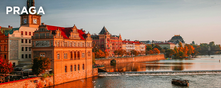 DÍA 10 FRANKFURT • ROTEMBURGO • PRAGA (martes) 555 km